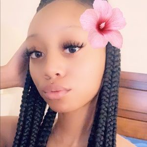 Meet your Posher, Kiara